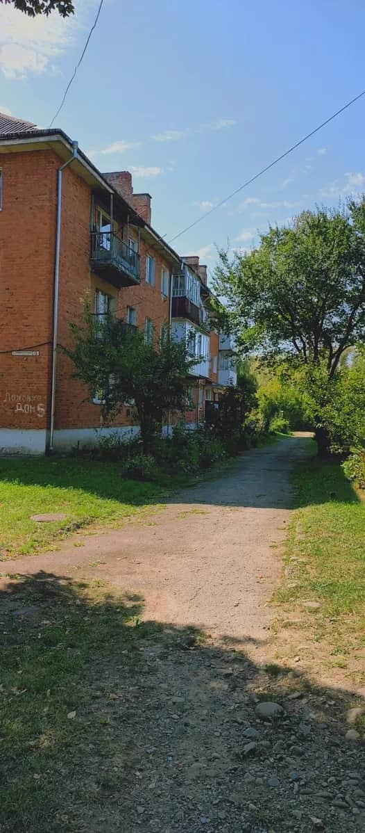1-кімнатна квартира, Надвірна: школа і садочок поруч, перший поверх - фото 1