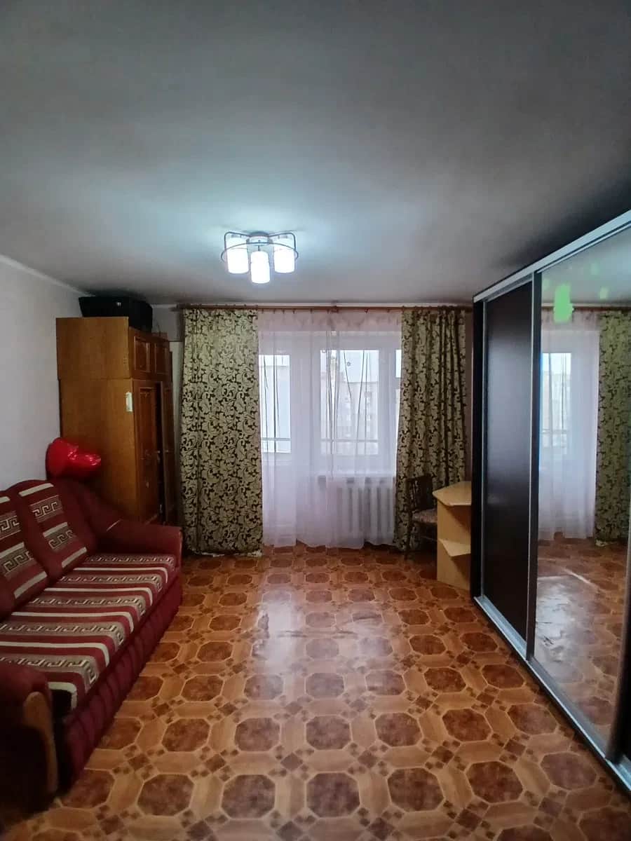 1-кімнатна квартира, Південне: центр міста, біля школи - фото 1