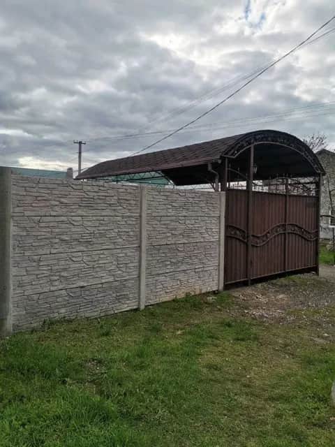Будинок, Славутич (Степанівка): торг, навіс для автомобіля - фото 1