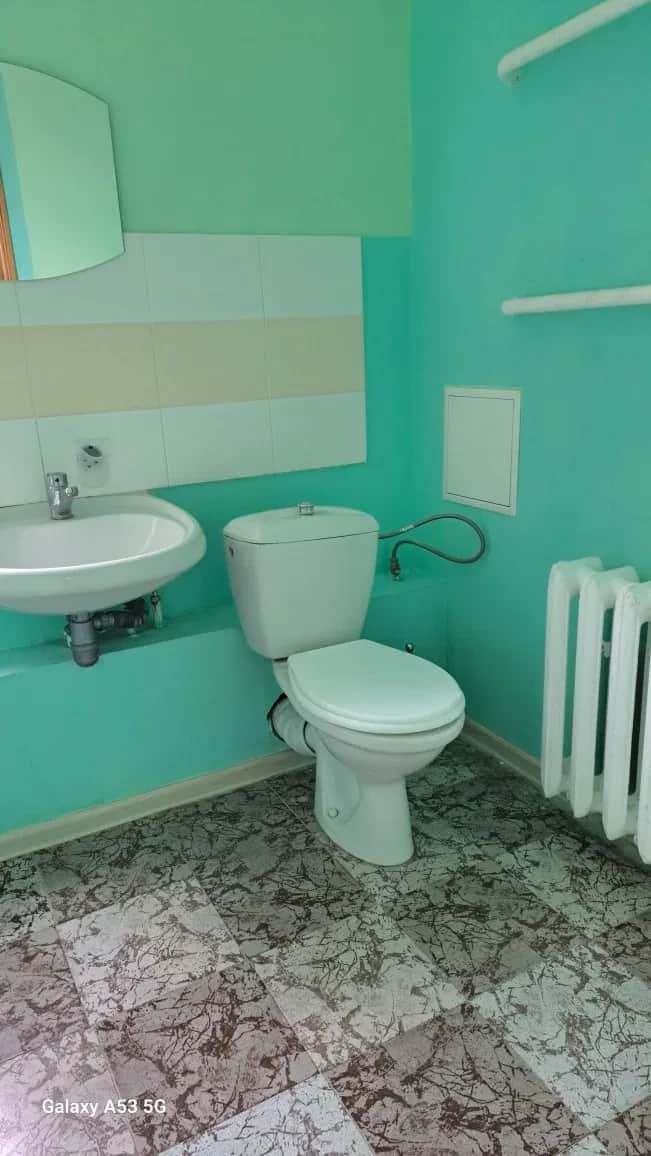 2-кімнатна квартира, Троєщина: два санвузли, два виходи на лоджію - фото 2