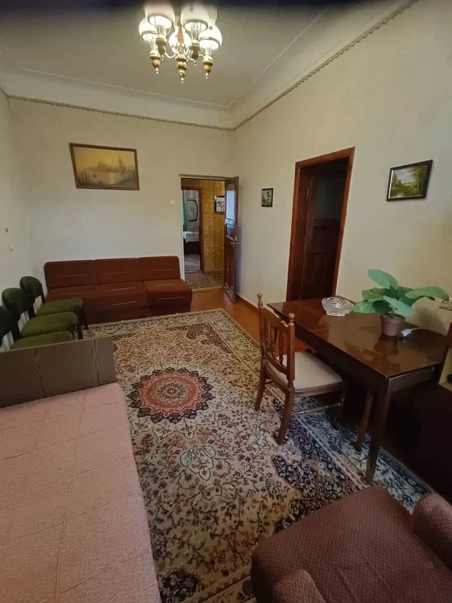 2-кімнатна квартира, Краматорськ: сталінка, укриття в будинку - фото 1