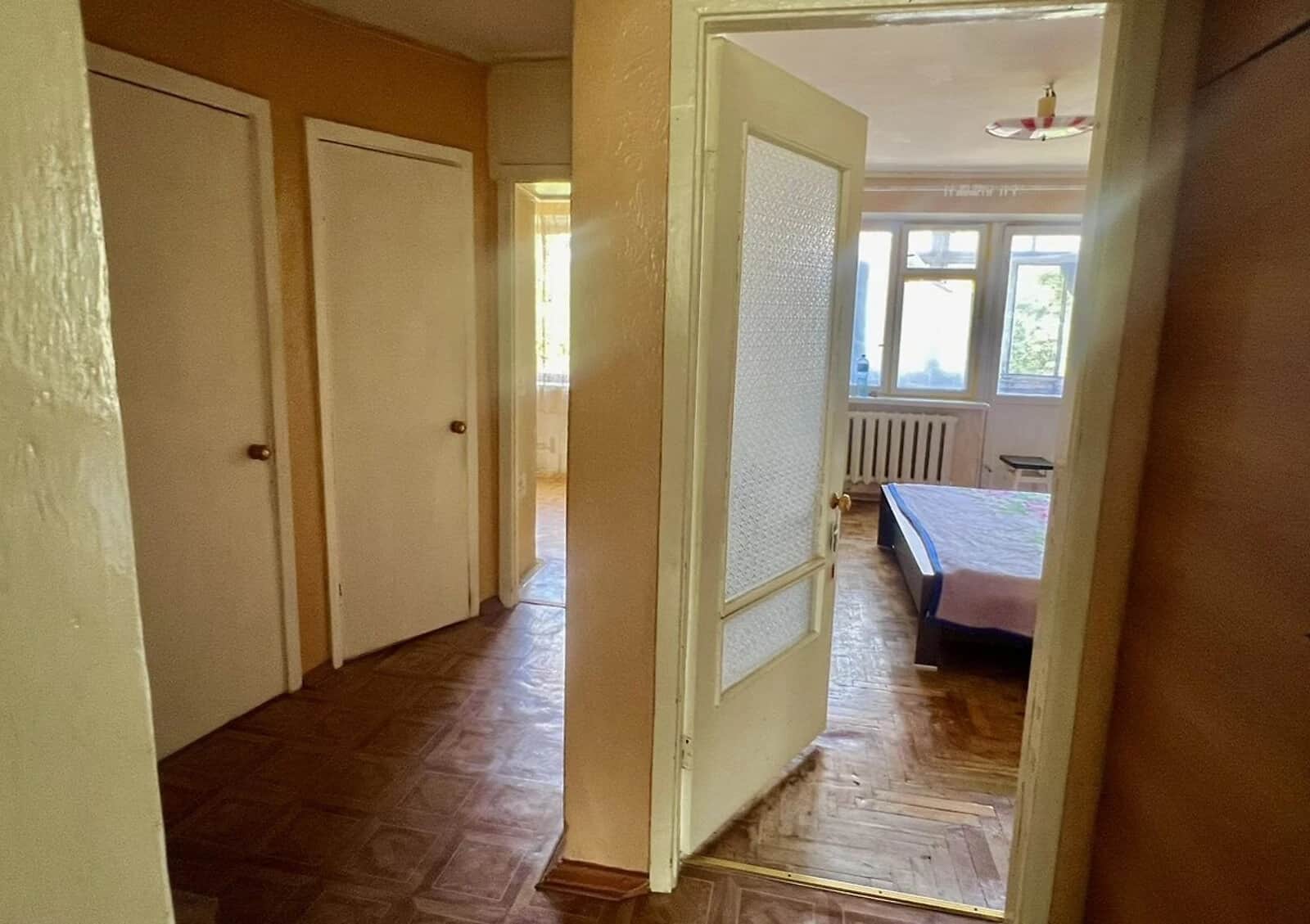 2-кімнатна квартира, Комунарський: панельний будинок, внутрішній двір - фото 1
