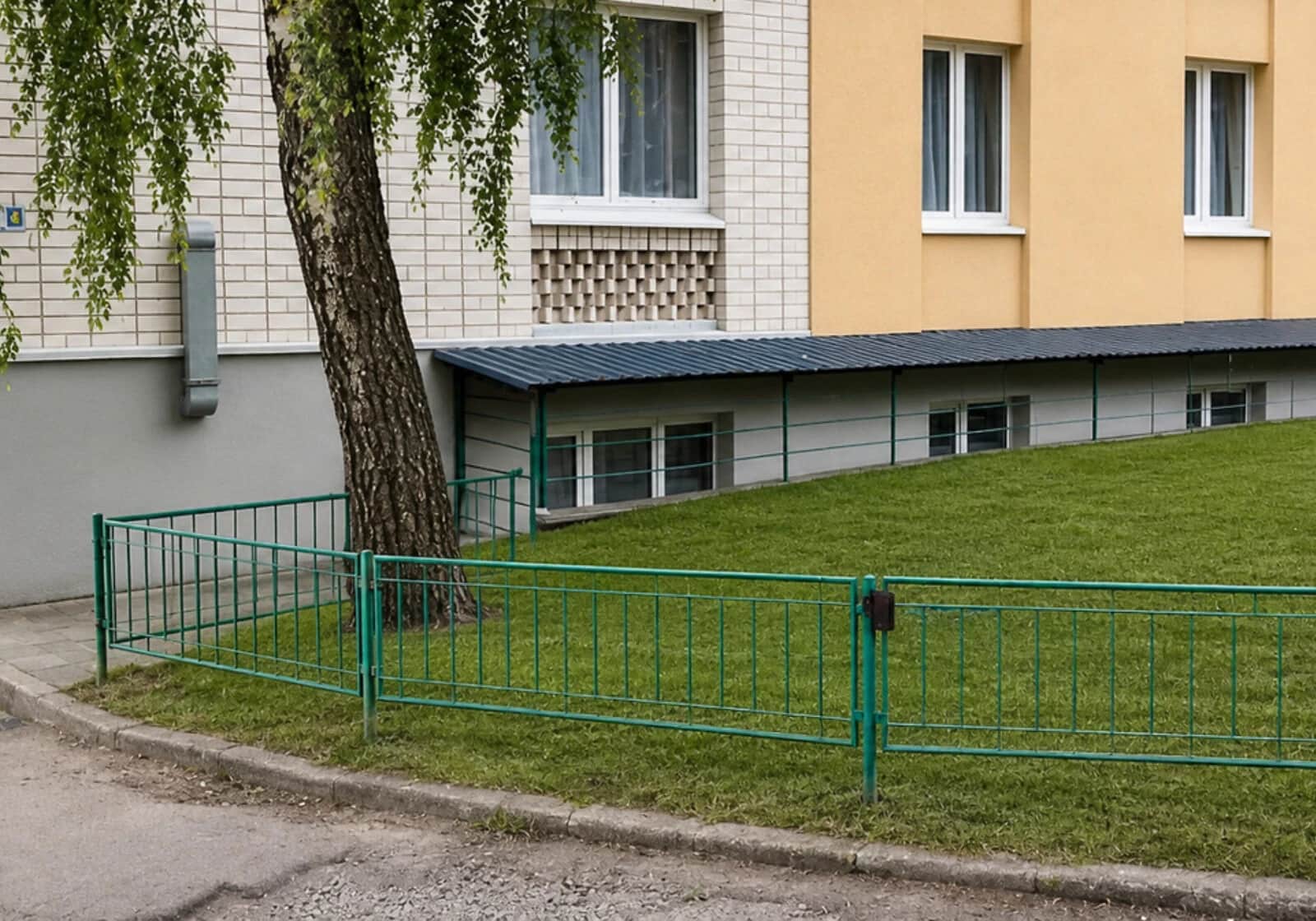 Приміщення, Смолянка: фасадне, окреме, вода й опалення без світла - фото 2