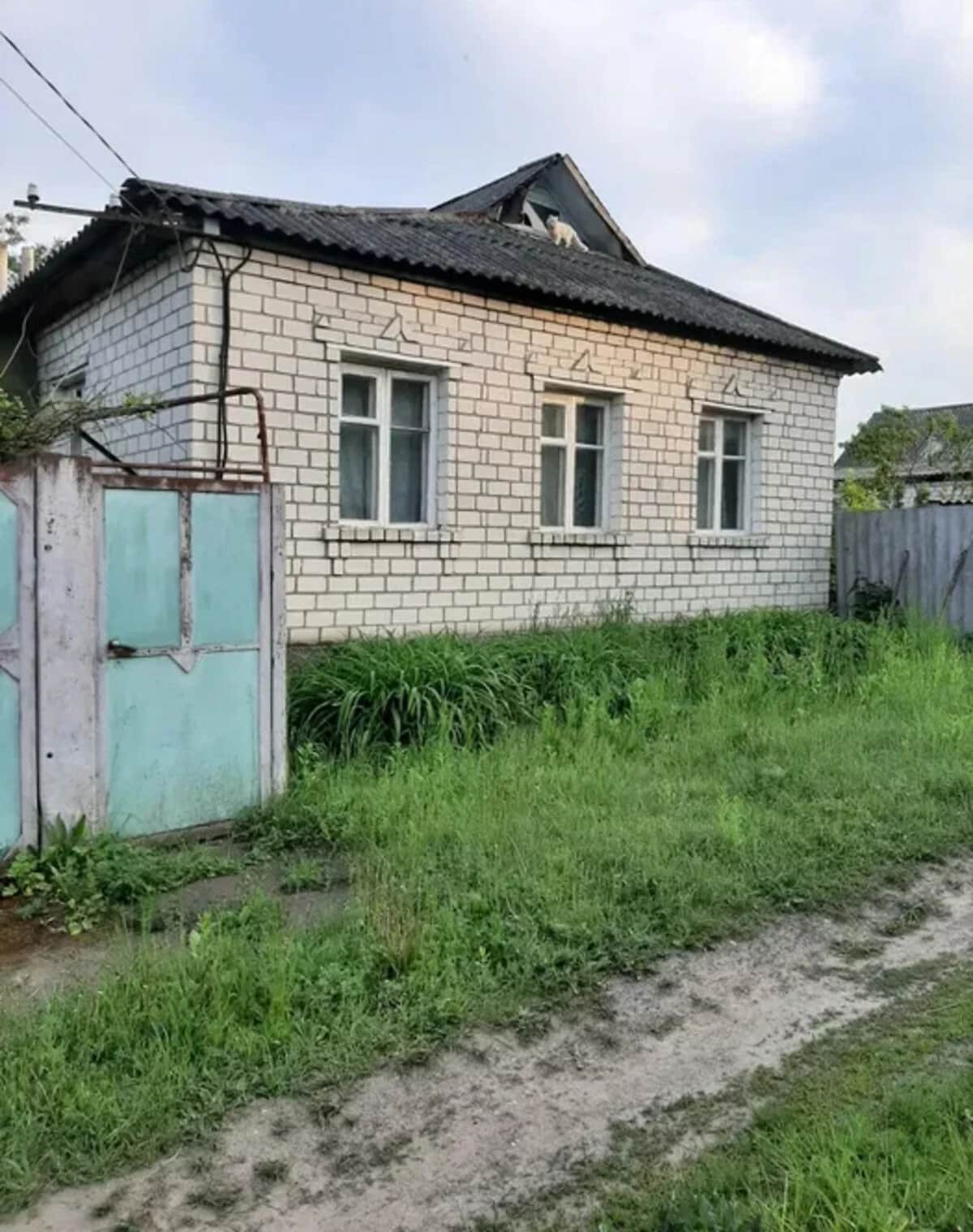 Будинок, Глухів: 18 соток, газове опалення, літня кухня - фото 1