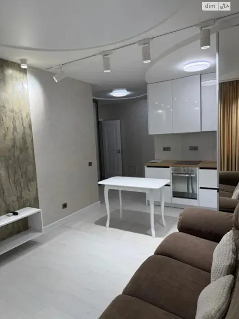 1-кімнатна квартира, Турецьке містечко: закритий двір, монолітні стіни - фото 1