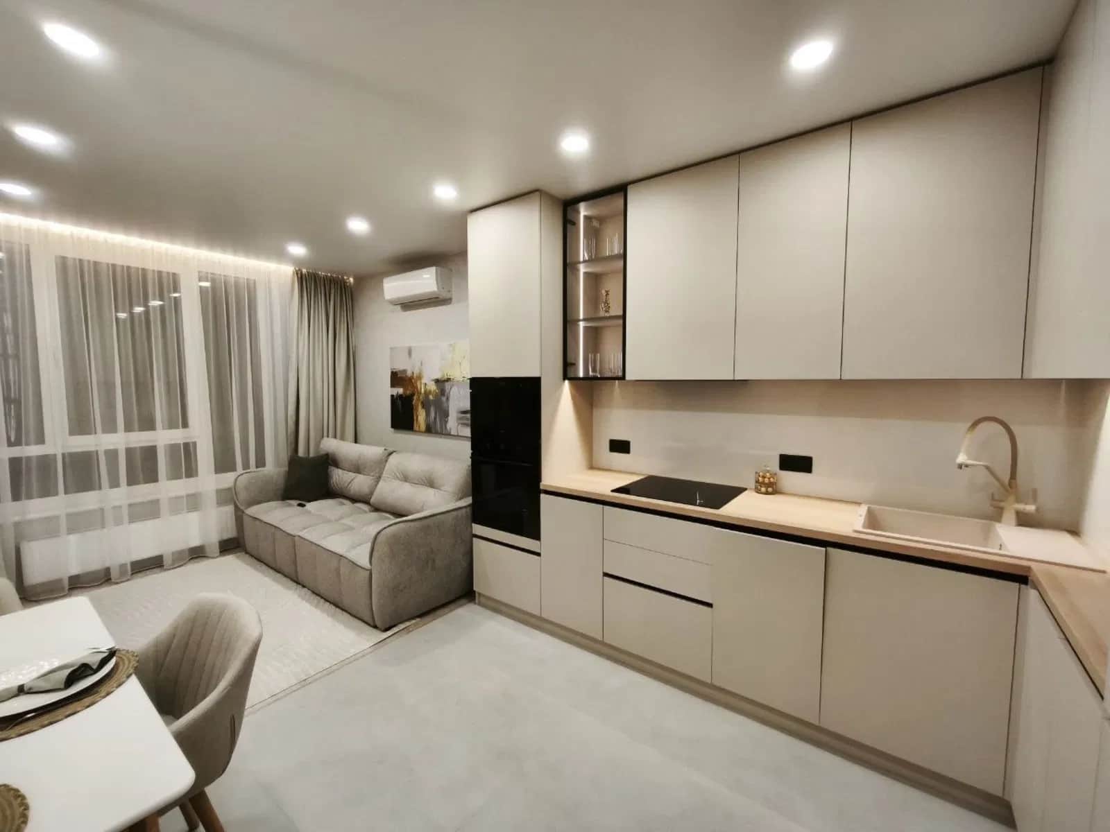 1-кімнатна квартира у ЖК Варшавський 3: дизайнерський ремонт, генератор - фото 2