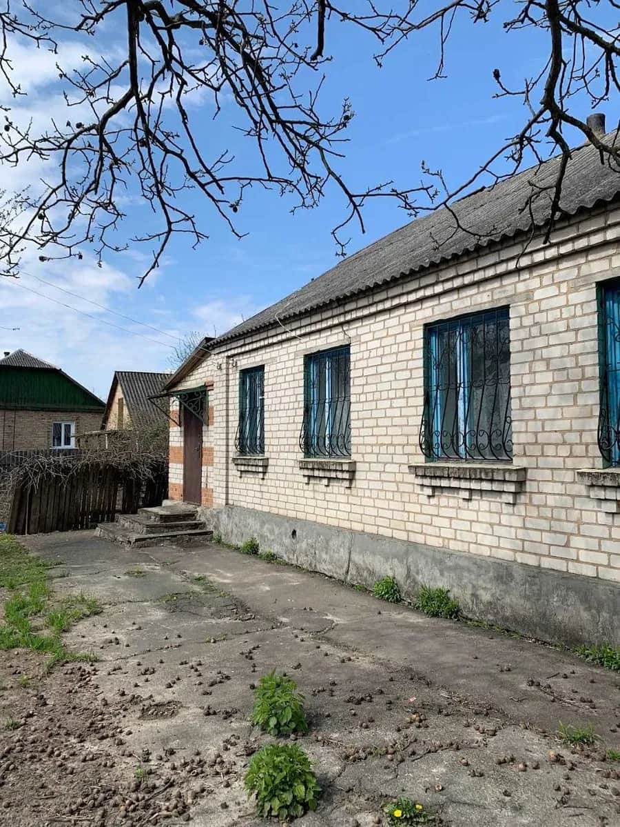 Будинок, Радомишль: 6 соток, газ і свердловина - фото 2