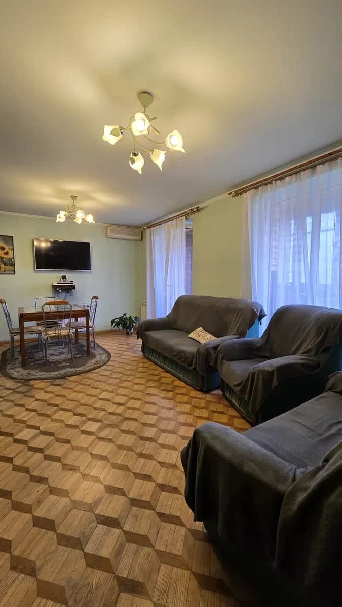4-кімнатна квартира, Чечелівський: капітальний ремонт, кухня-студія - фото 2