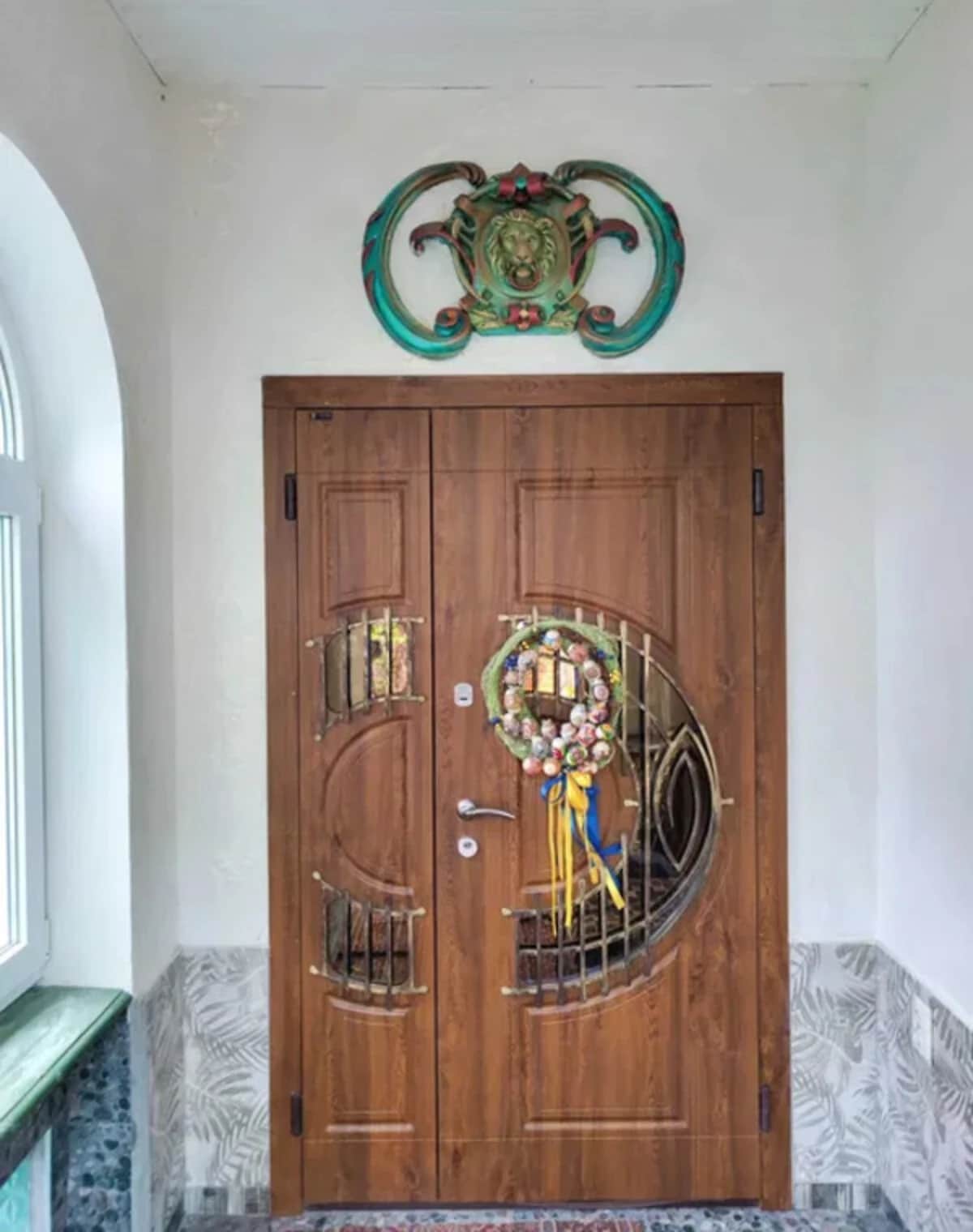 Будинок, Львів: гараж, ділянка 5.8 сотки - фото 1