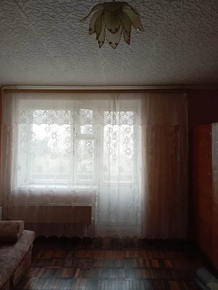 1-кімнатна квартира, Нововолинськ: кімната майже 20 м², бойлер - фото 2