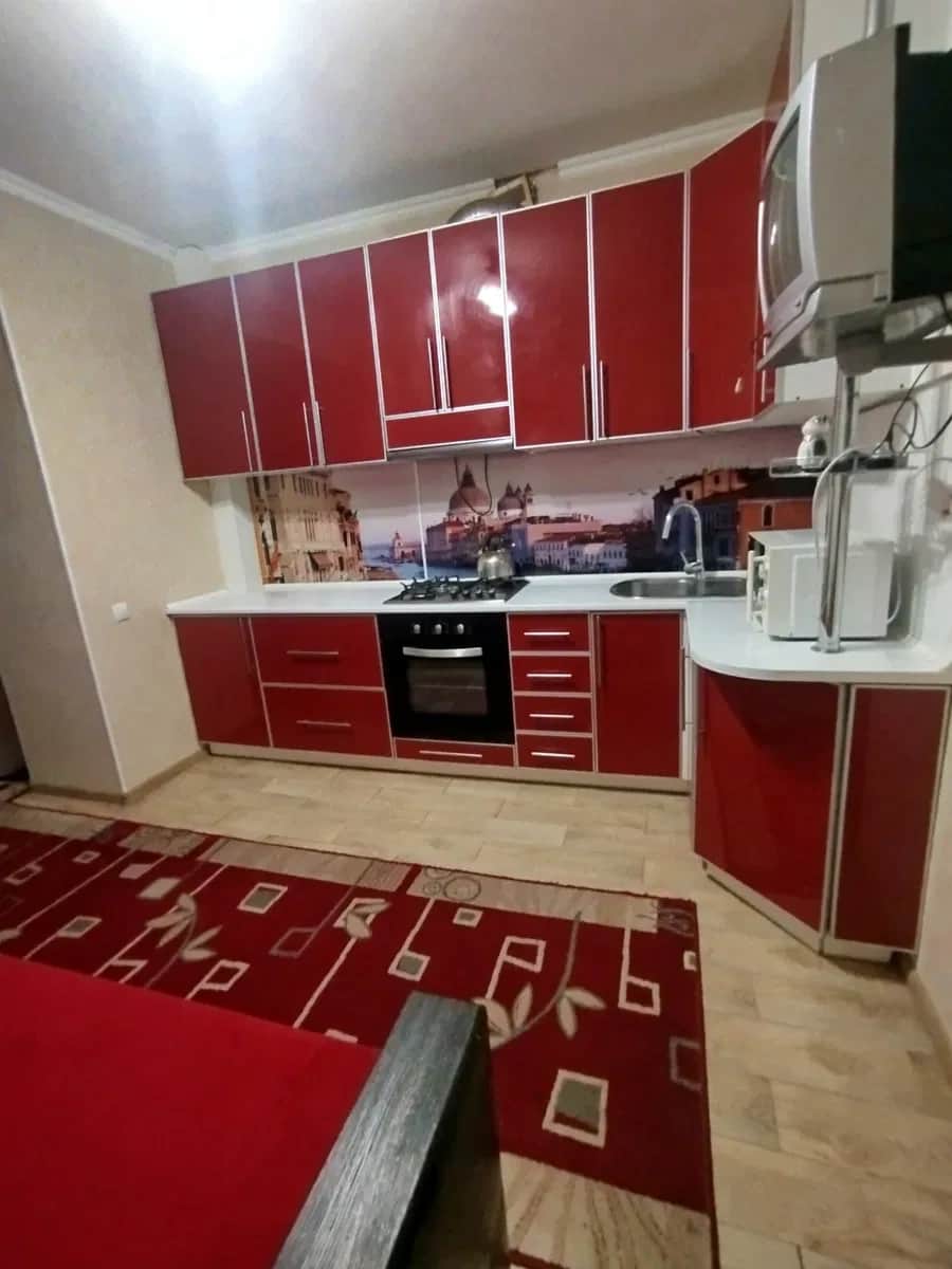 Євродвушка, Київський: кухня-вітальня 15 м², капітальний ремонт - фото 1