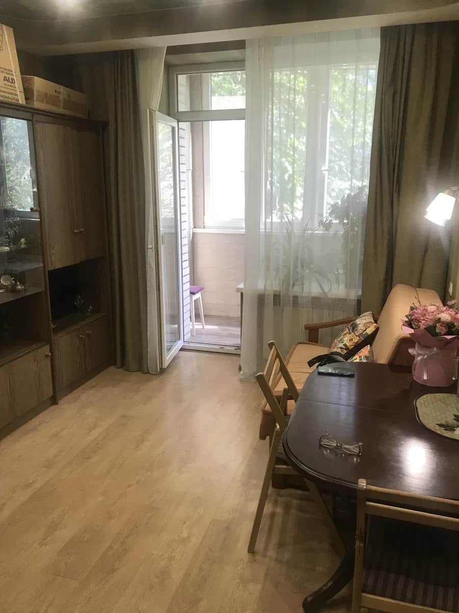 2-кімнатна квартира, ХТЗ: хороший ремонт, метро поруч, торг - фото 2