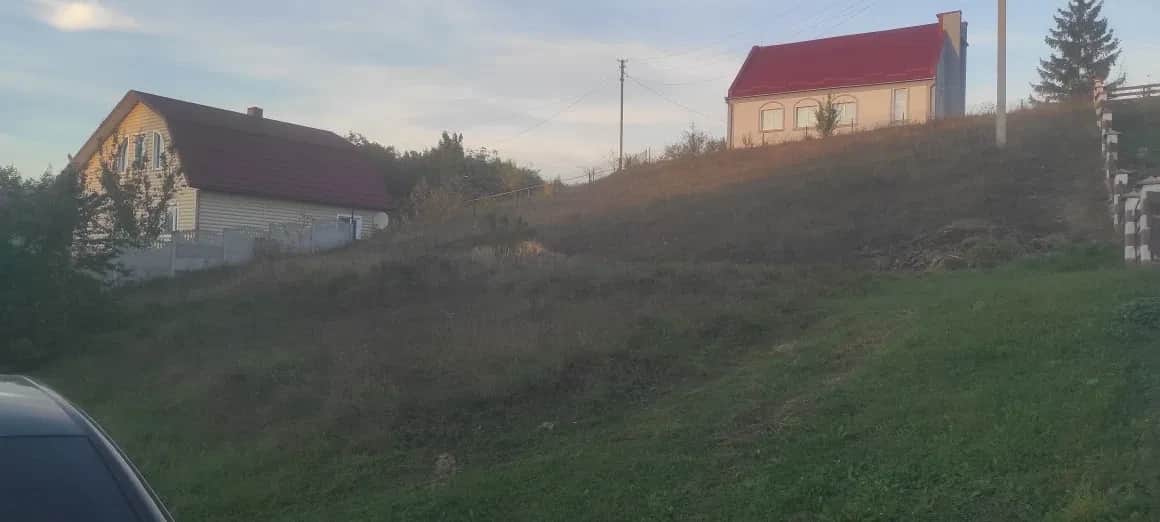 Ділянка 12 соток, Ставки: електричний стовп, газ і водопровід - фото 1