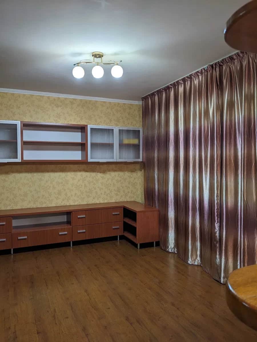 1-кімнатна квартира, Білгород-Дністровський: євроремонт, без тварин - фото 1