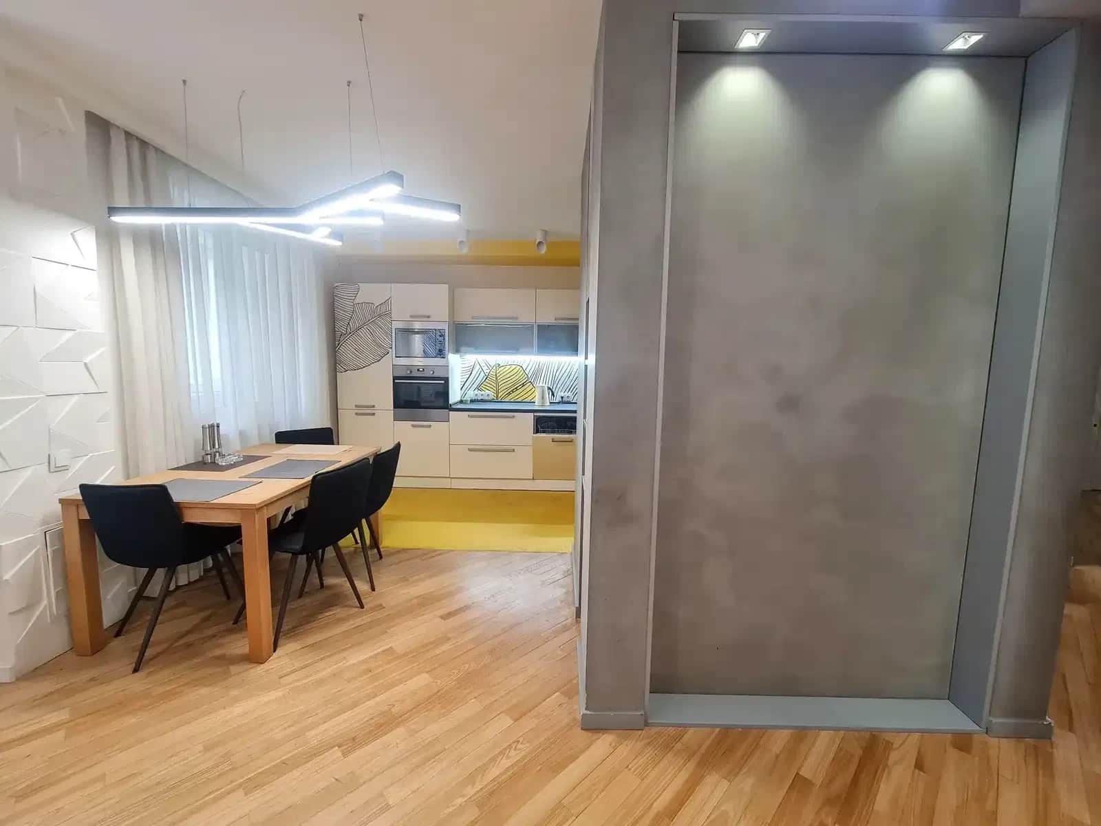 3-кімнатна квартира, Святошинський: кухня-вітальня, біля озера - фото 2
