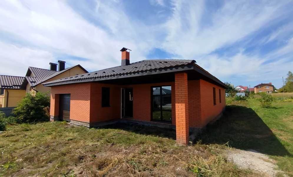 Будинок, Дивокрай: гараж, тераса 12 м², ділянка 10 соток - фото 1