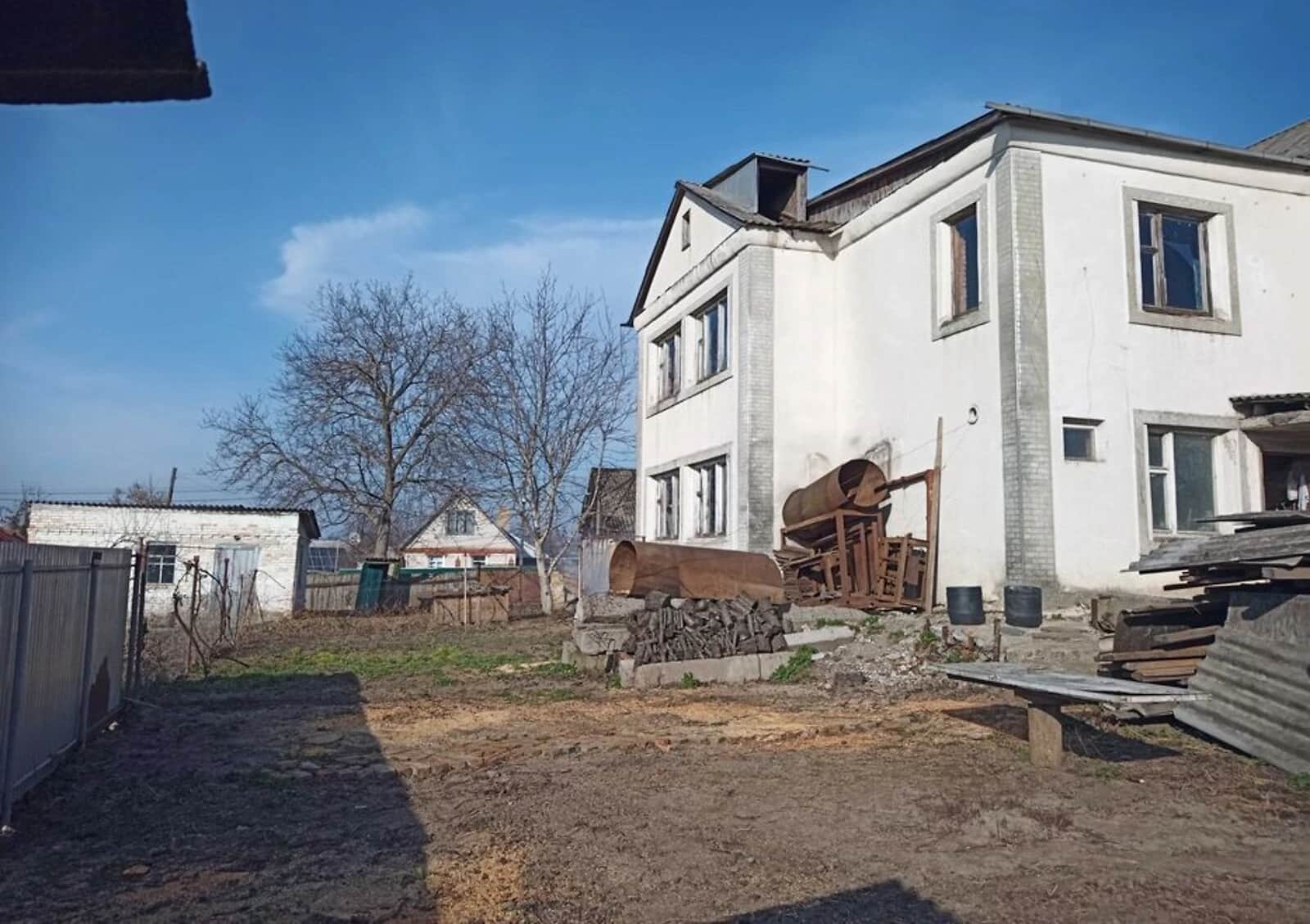 Будинок, Звенигородка: гараж із підвалом, сад і паркан - фото 2