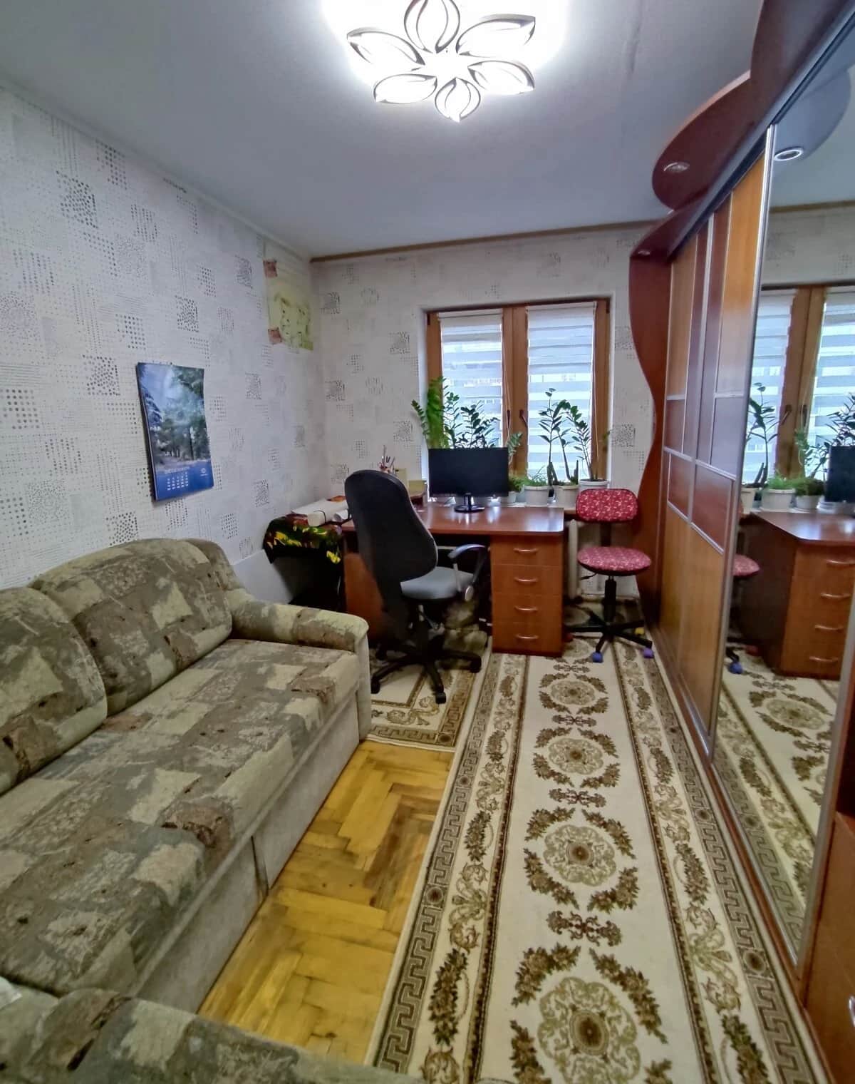 2-кімнатна квартира, Шевченківський: цегляні стіни, бойлер - фото 2