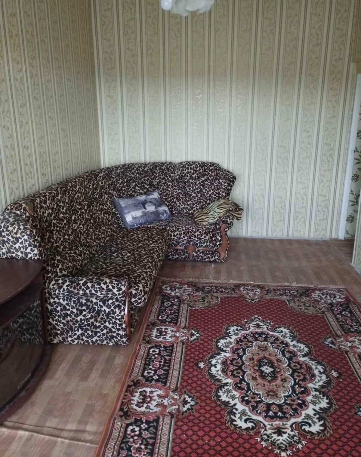 2-кімнатна квартира, Лозова: косметичний ремонт, колонка - фото 2
