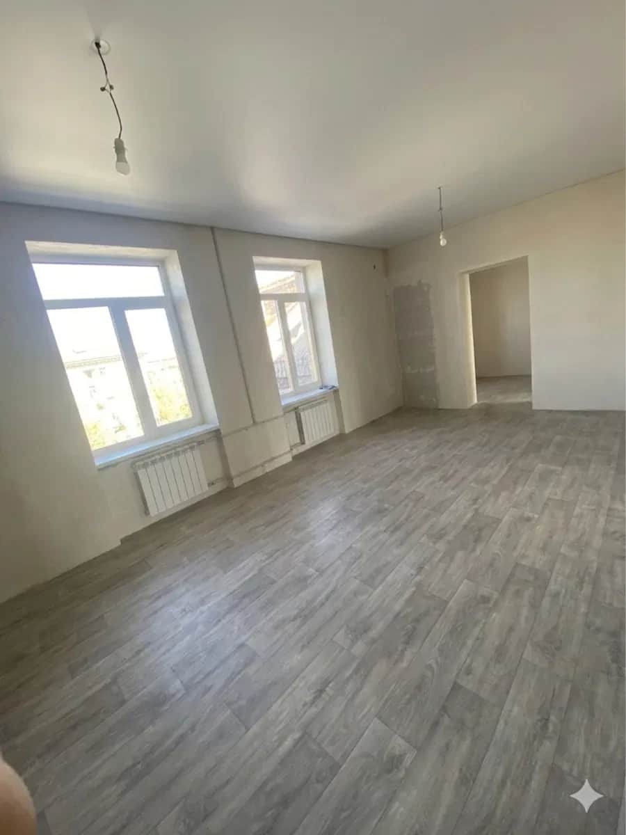 3-кімнатна квартира, Центральний: сучасний ремонт, стелі 3 м - фото 1