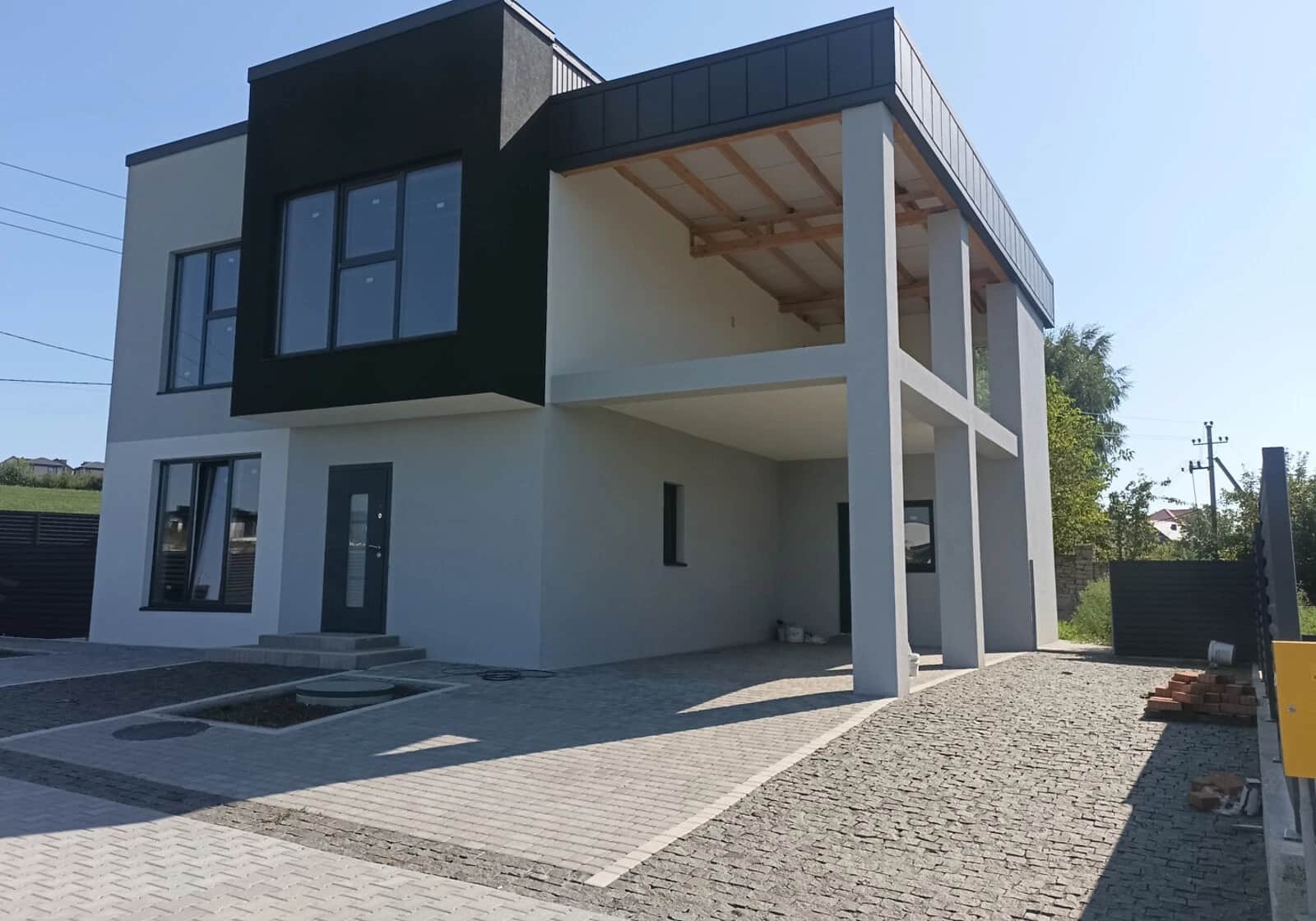 Будинок, Великий Кучурів: новобудова, гараж у дворі - фото 1