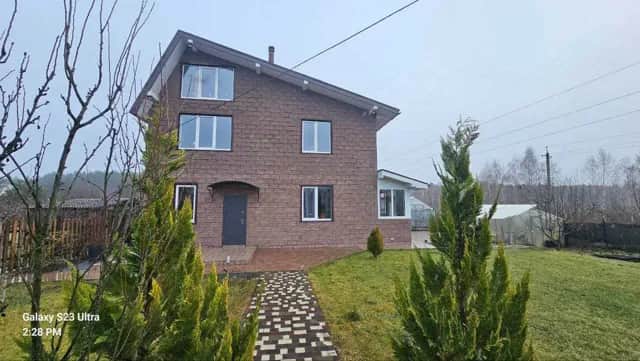 Будинок, Синяк: до Києва 20 км, тераса 20 м², камін - фото 1