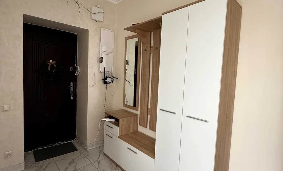 3-кімнатна квартира, Княгинин: ремонт 1.5 року тому, кухня-студія - фото 2