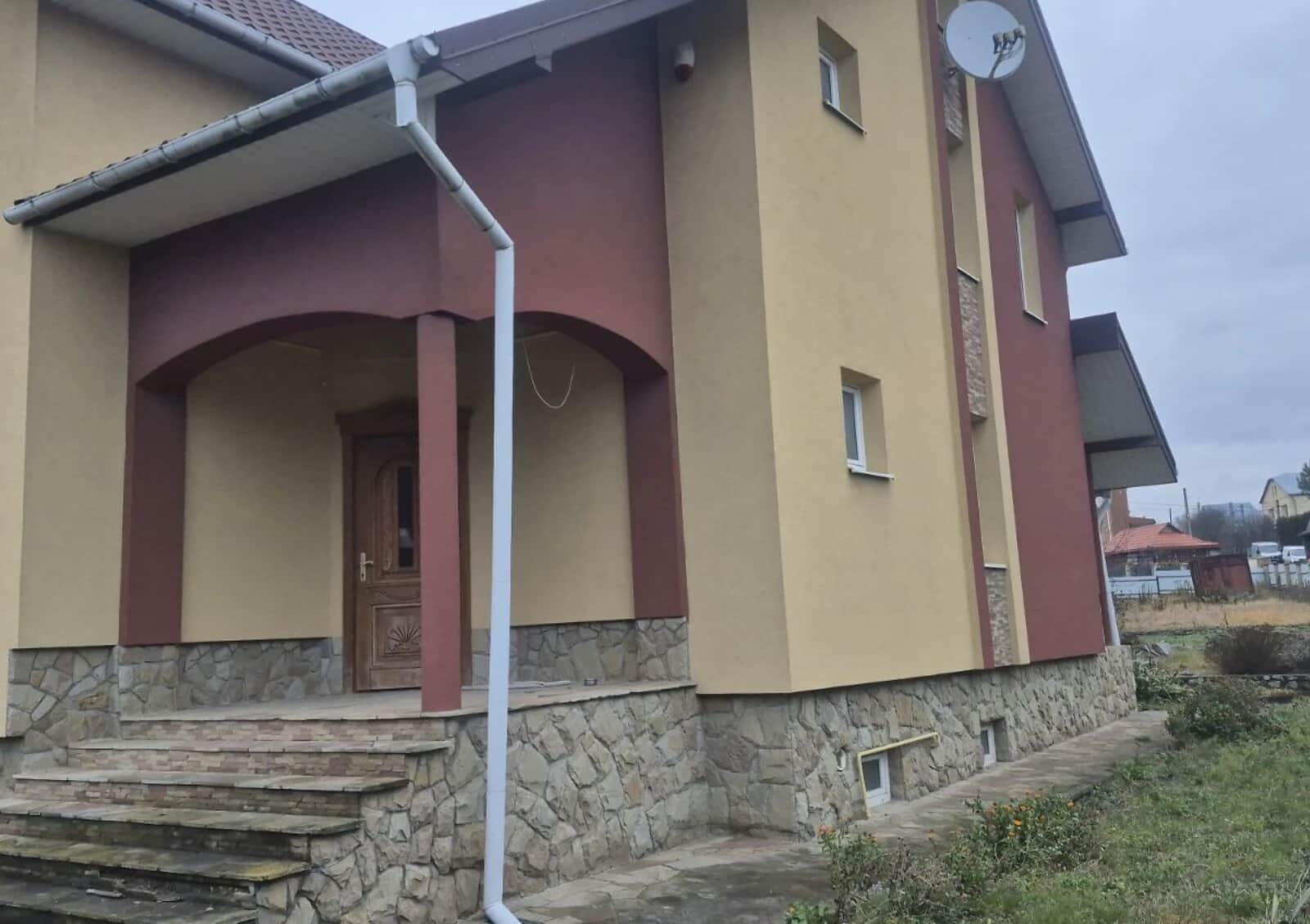 Будинок, Біла (Тернопіль): гараж, 4 спальні, свердловина - фото 1