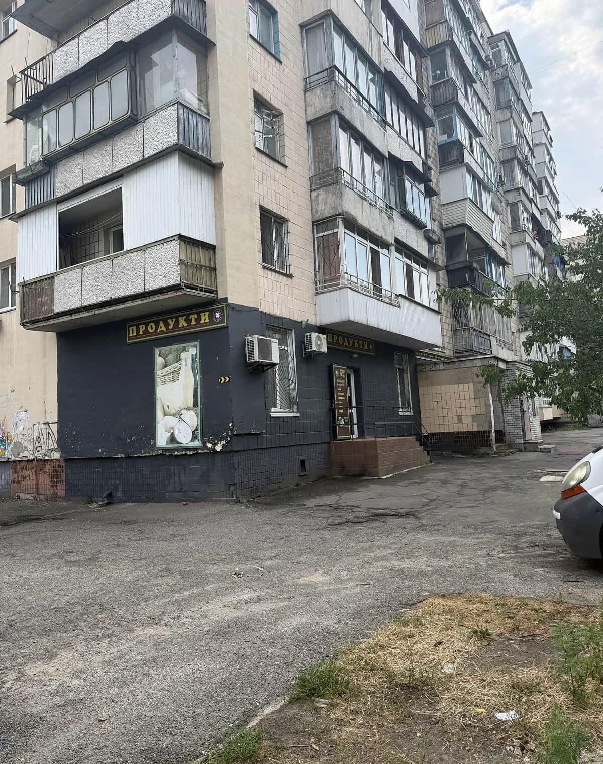 Приміщення, Виноградар: централізоване опалення, торг - фото 2