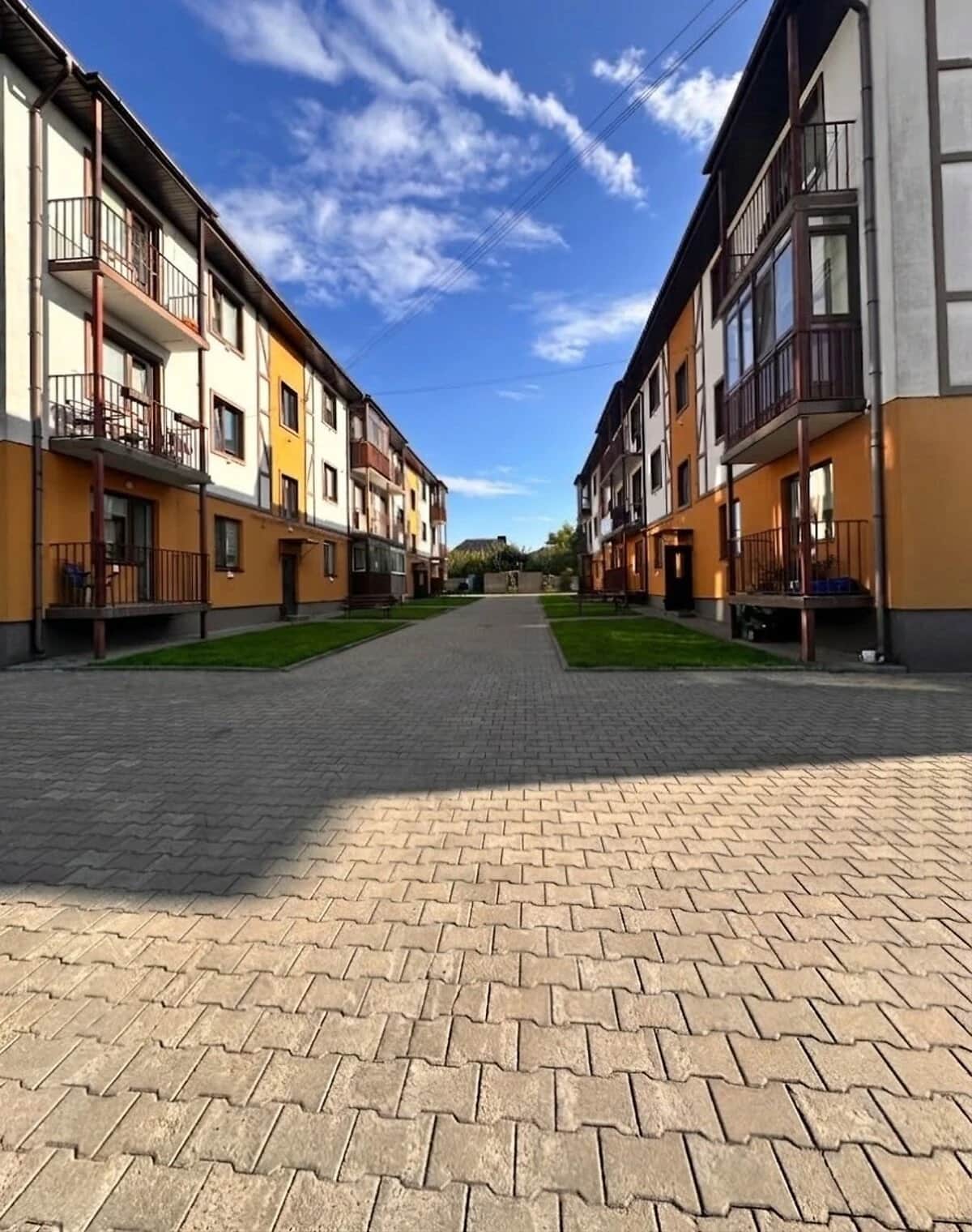 3-кімнатна квартира, Струмівка: кухня-студія, дизайнерський ремонт - фото 2