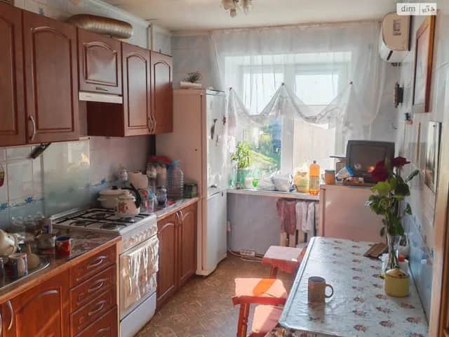 4-кімнатна квартира, Лозова: балкон, бойлер - фото 1