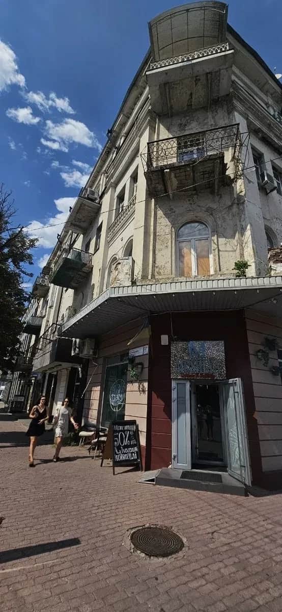 3-кімнатна квартира, Центральний: 3 окремі кабінети, власний котел - фото 1