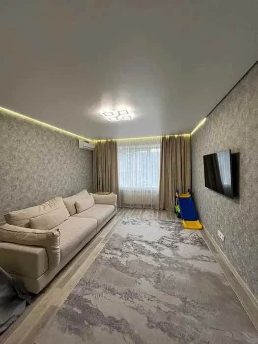 3-кімнатна квартира, Соборний: авторський ремонт, підземний паркінг - фото 1