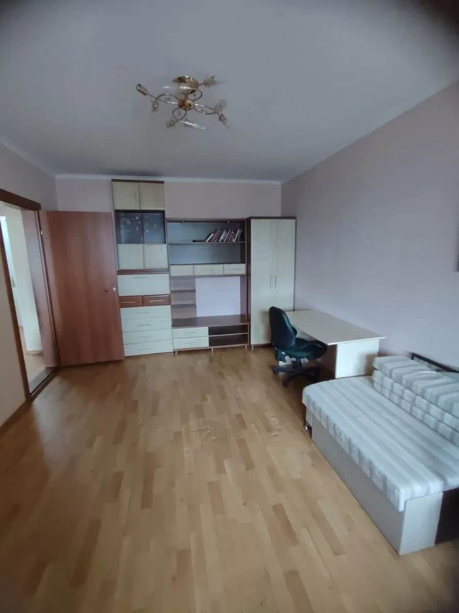 2-кімнатна квартира, Дарницький: резервне живлення, можна з тваринами - фото 1