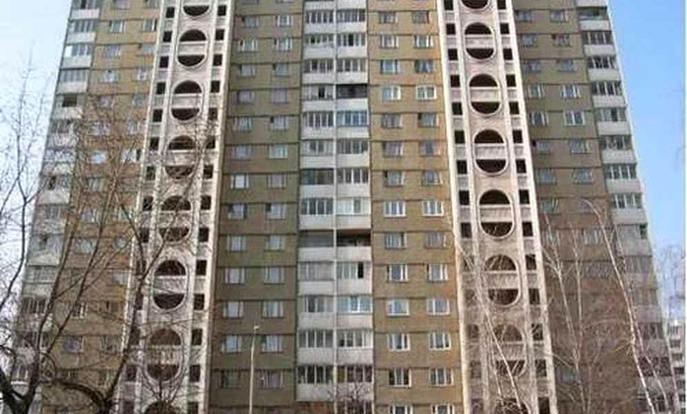 2-кімнатна квартира, Дарницький: без ремонту, вікна у двір - фото 1