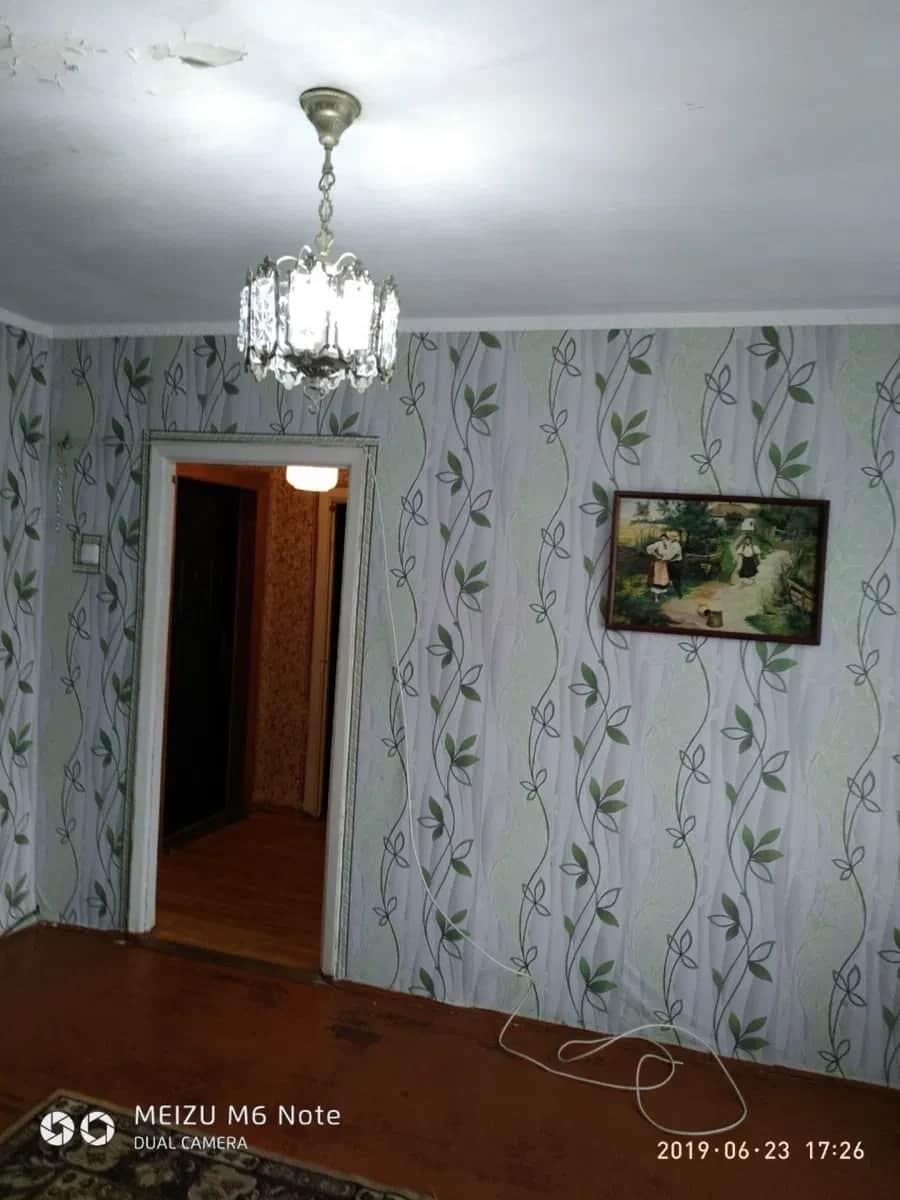 1-кімнатна квартира, 10-й мікрорайон: без меблів, без техніки - фото 2