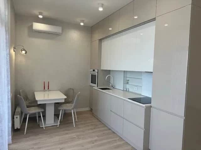 1-кімнатна квартира у ЖК UNIT.Home: дизайнерський ремонт, резервне живлення - фото 1