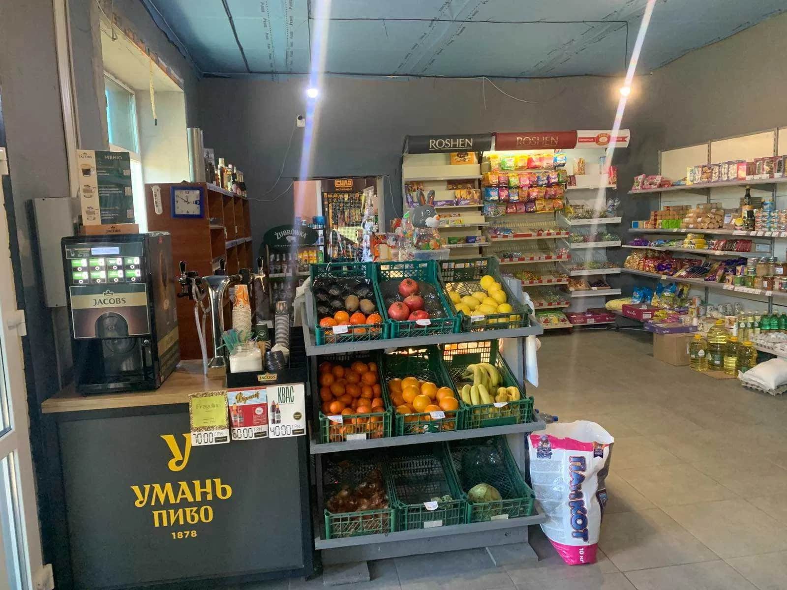 Магазин, Заміхів: зарядна станція, зона відпочинку - фото 2