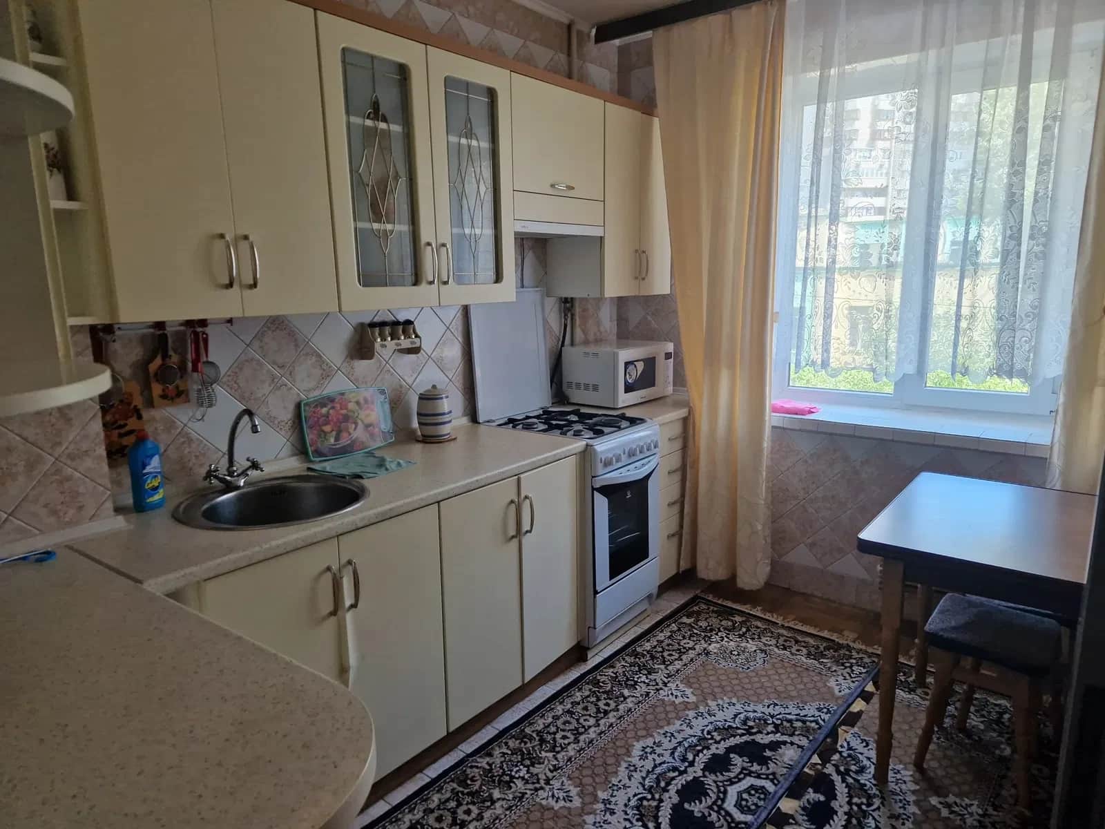 3-кімнатна квартира, Дарницький: метро, опалення та вода без світла - фото 2