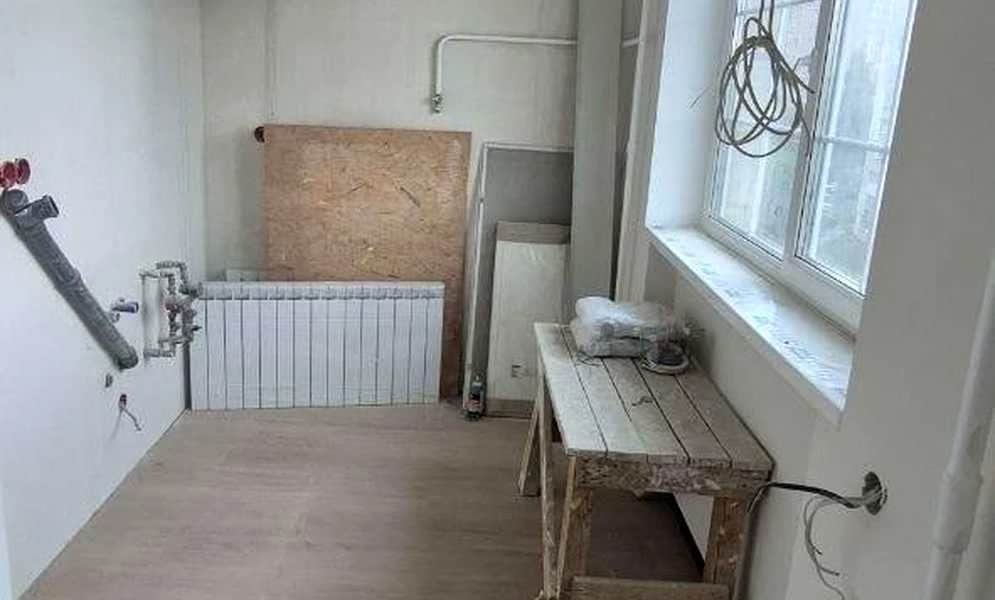 3-кімнатна квартира, Дніпровський: під чистову обробку, два балкони - фото 2