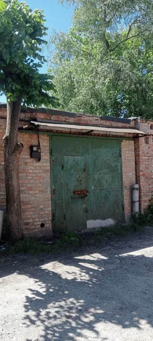 Гараж, Полтава: підвал по периметру, яма і стелажі - фото 1