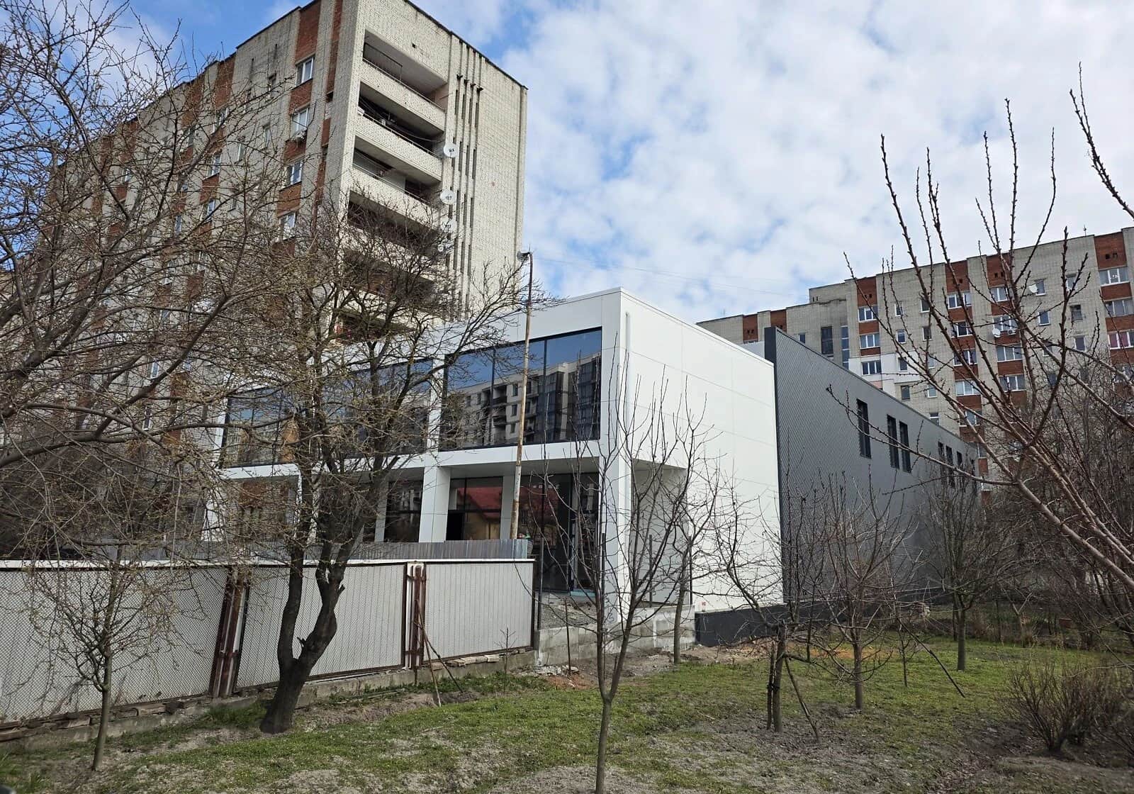 Приміщення, Замарстинів: новобудова, укриття, резервне живлення - фото 2