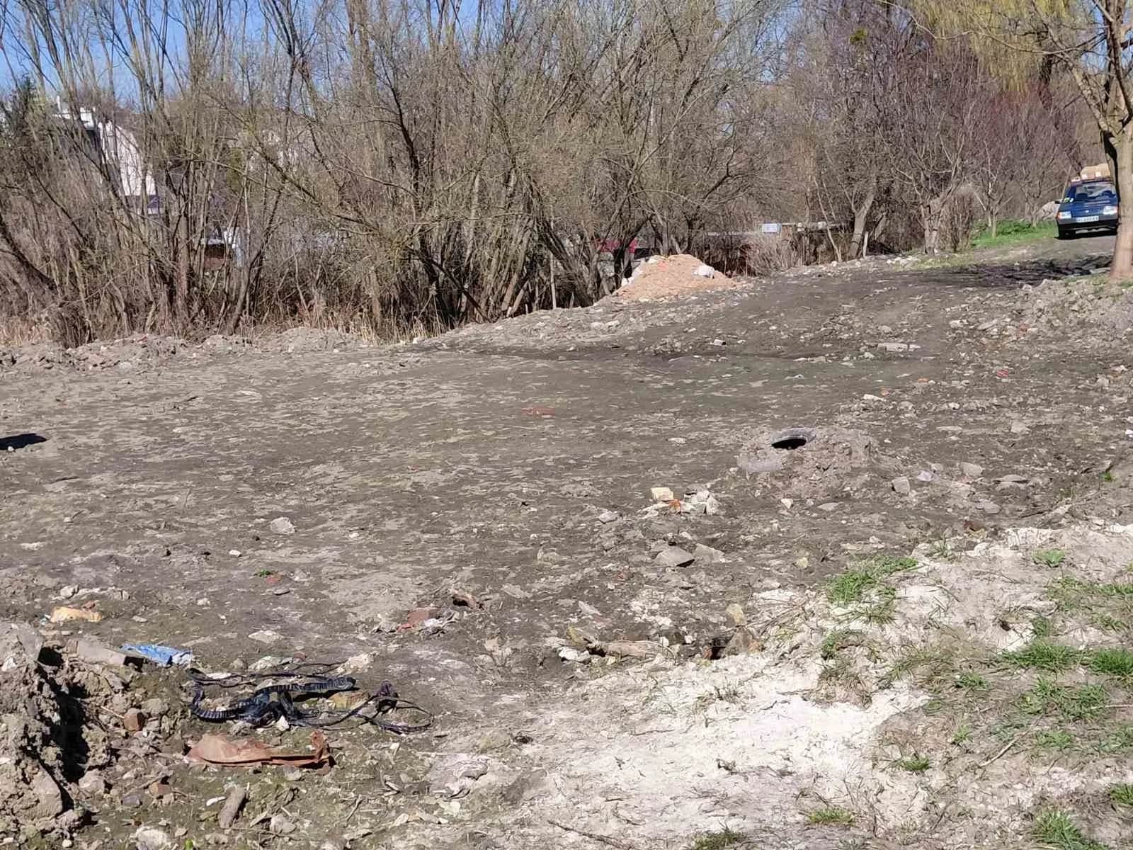 Ділянка 12 соток, Васильків: 5 соток під забудову, власне озеро - фото 2