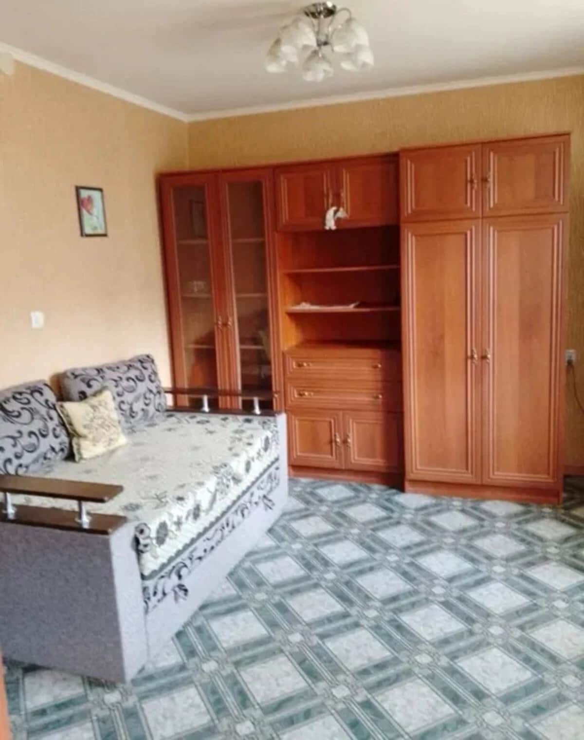 2-кімнатна квартира, Шостка: кухня 19.1 м², газове опалення - фото 1