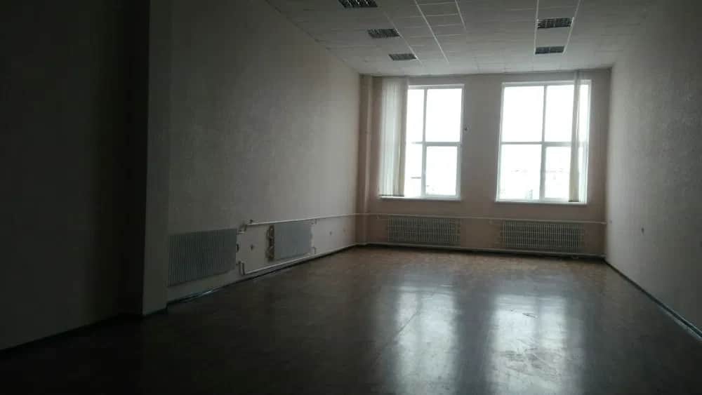 Приміщення у Слобідському: метро за 70 м, вантажні ліфти - фото 2