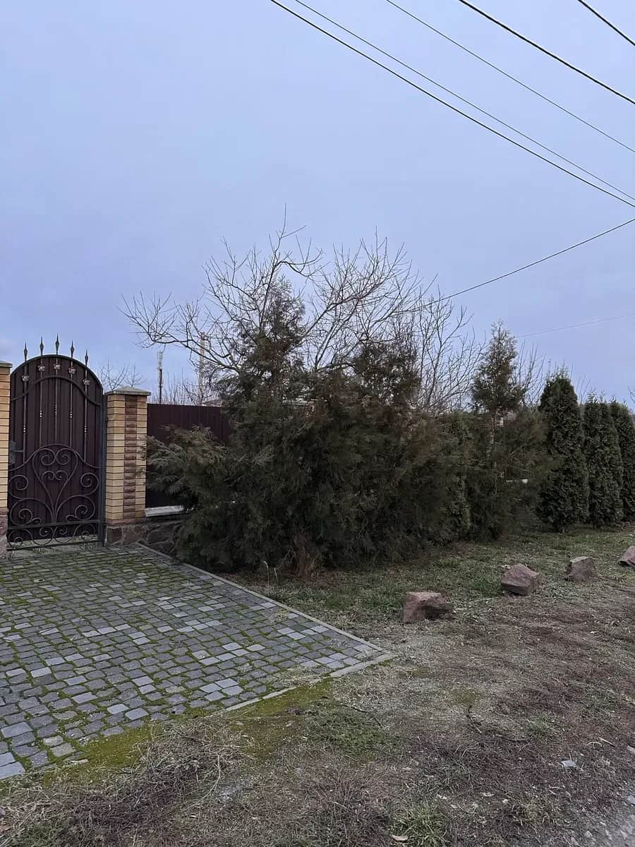 Ділянка 10 соток, Фастів: під забудову, електрика, сад із 60-70 дерев - фото 1