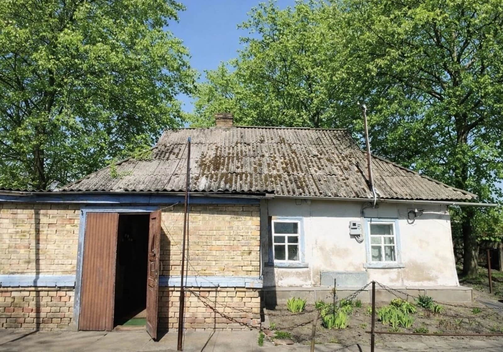 Ділянка 19 соток, Стайки: під житлову забудову, криниця, паркан - фото 1