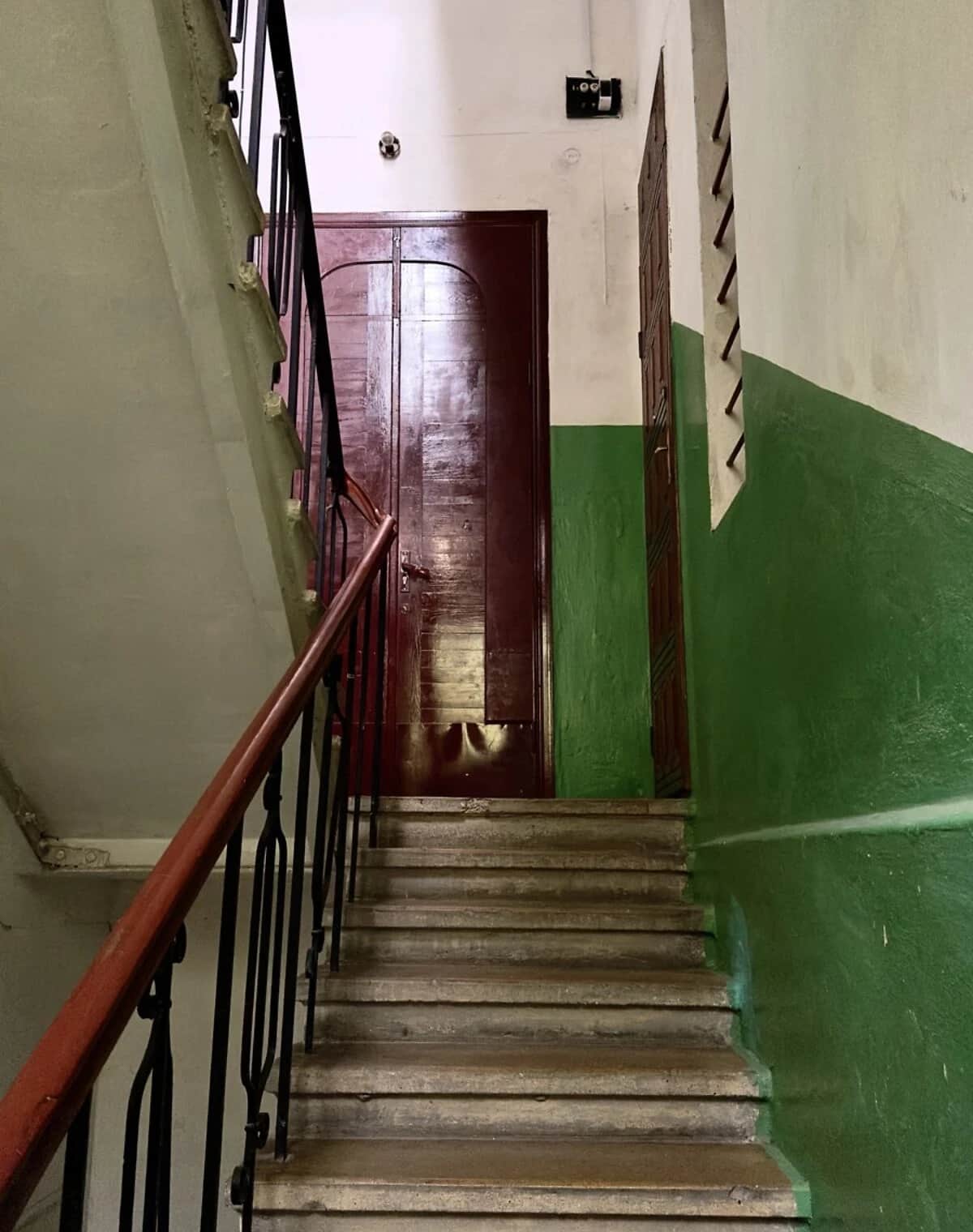 3-кімнатна квартира, Приморський: косметичний ремонт, цегляні стіни - фото 2