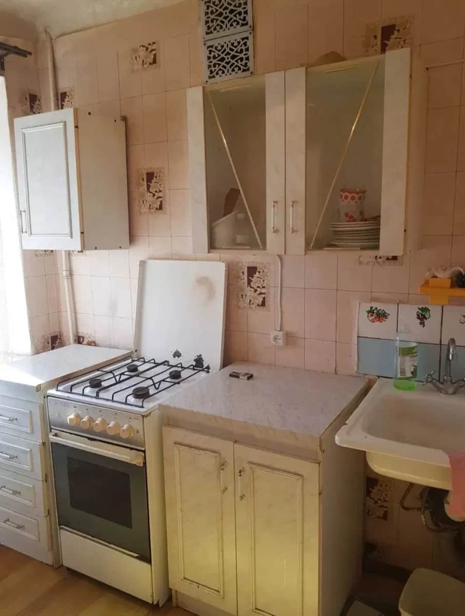 2-кімнатна квартира, Коростень: меблі, пральна машина - фото 2