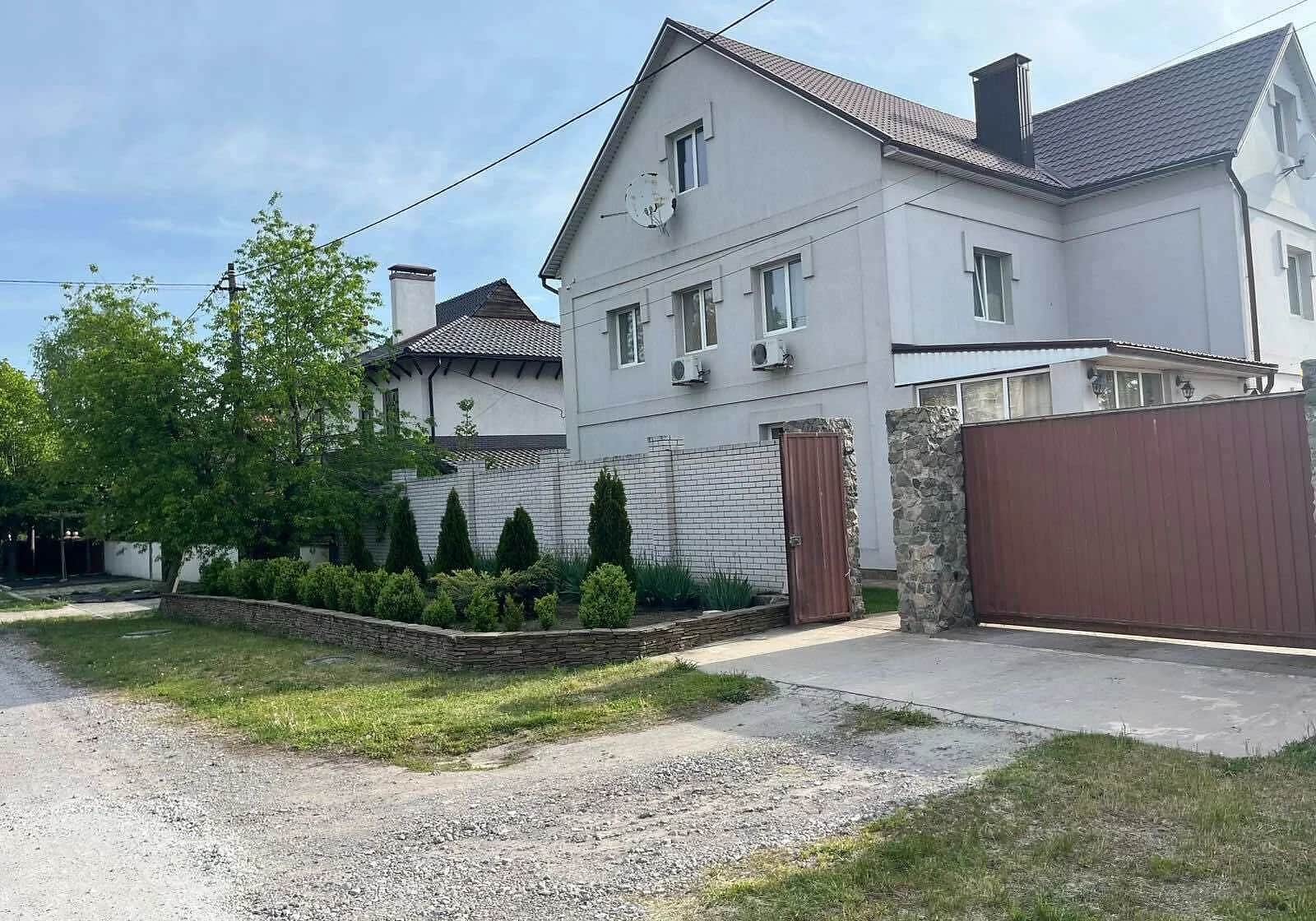 Будинок, Новокодацький: власна тераса, 4 спальні, резервне живлення - фото 1